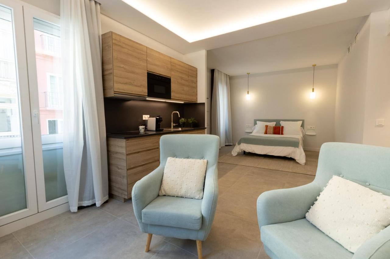Diana Suites 23 Malaga Exterior photo