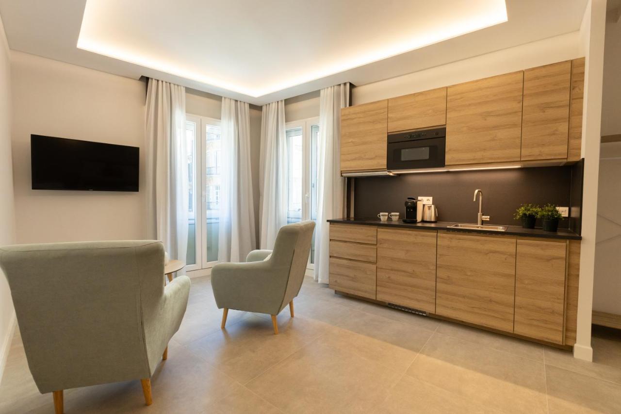 Diana Suites 23 Malaga Exterior photo