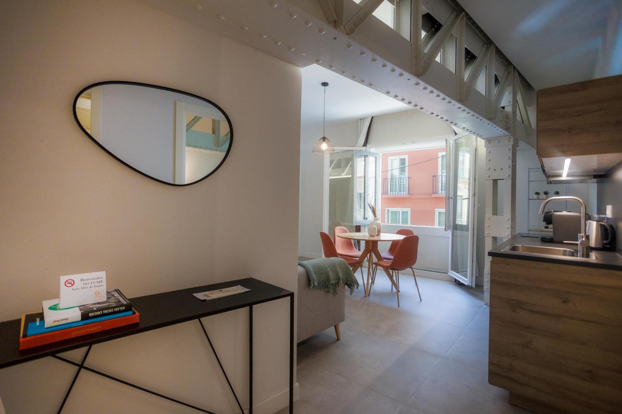 Diana Suites 23 Malaga Exterior photo