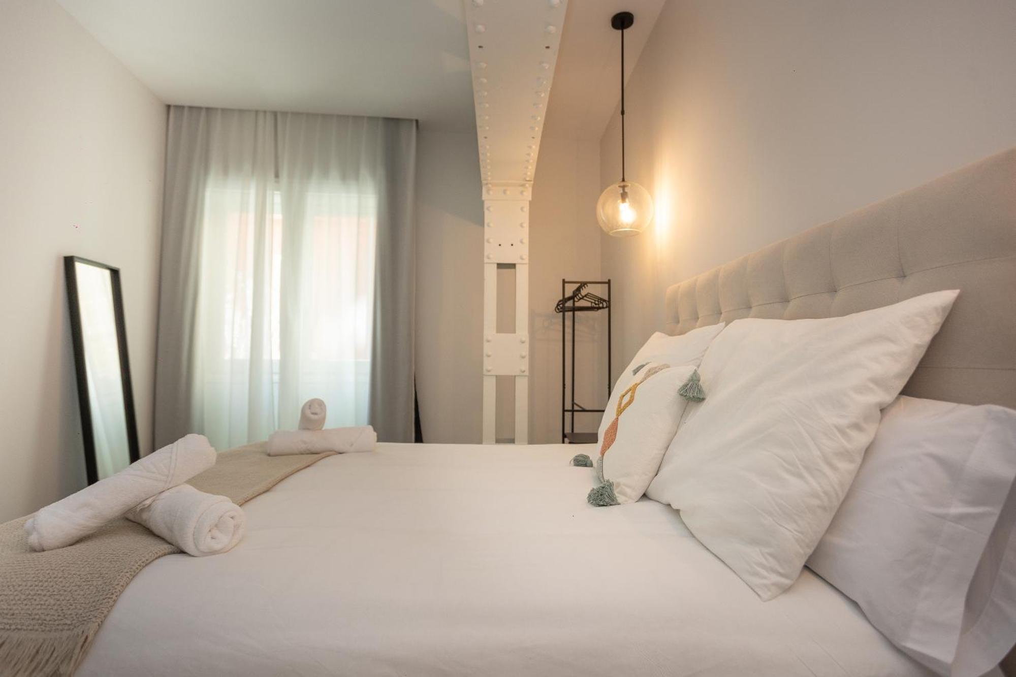 Diana Suites 23 Malaga Exterior photo